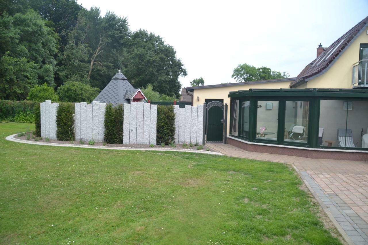 Ferienwohnung 1 Bei Familie Saupe Schaprode Dış mekan fotoğraf